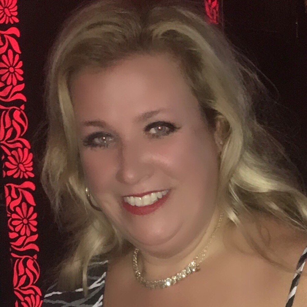 Meet your Posher, Pamela